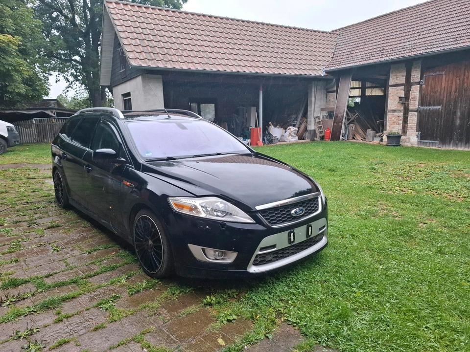 Ford Mondeo 2010 — вигляд ззаду