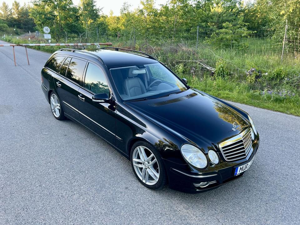 Mercedes Benz E 320, 2006