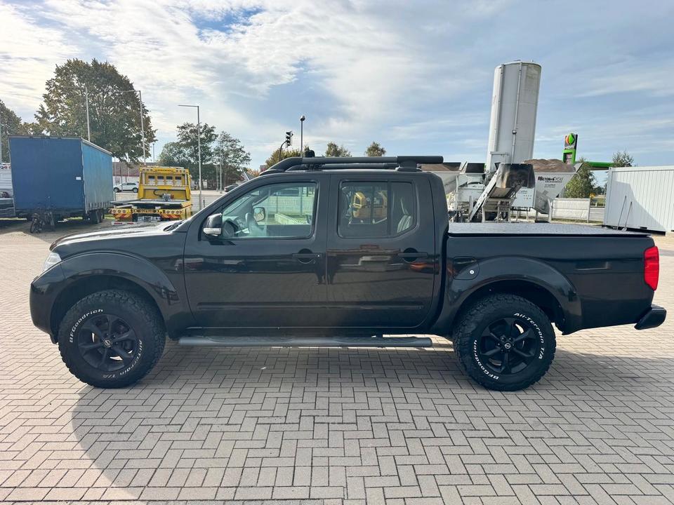 Nissan Navara 2011 — photo 6