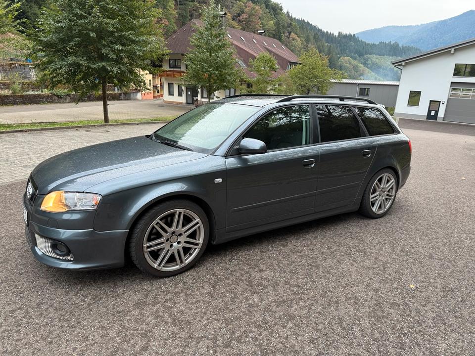 Audi A4 2006 — engine
