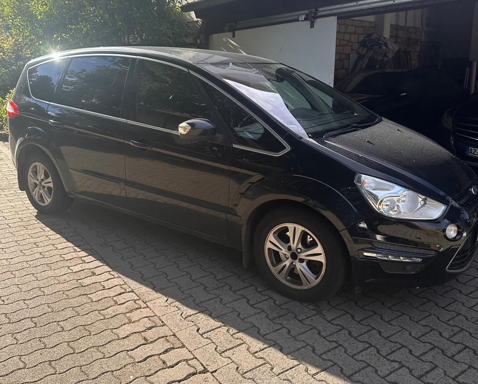 Ford S-Max 2011 — photo 6