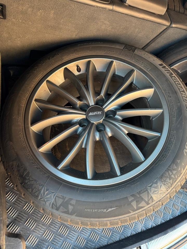 Audi Q5 2011 — photo 14