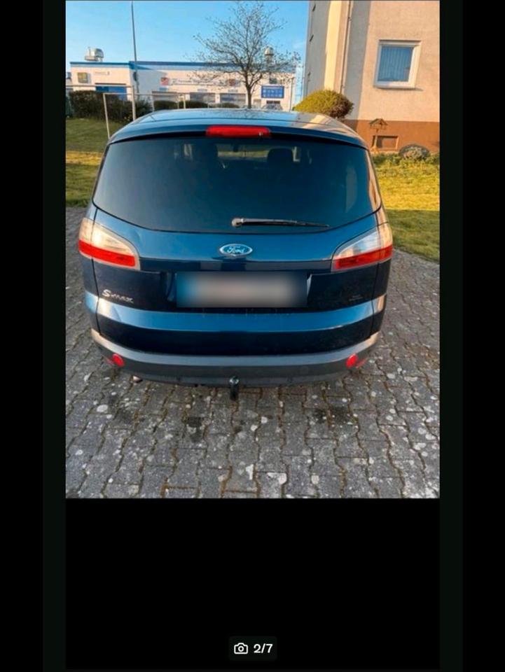 Ford S-Max 2007 — rear view