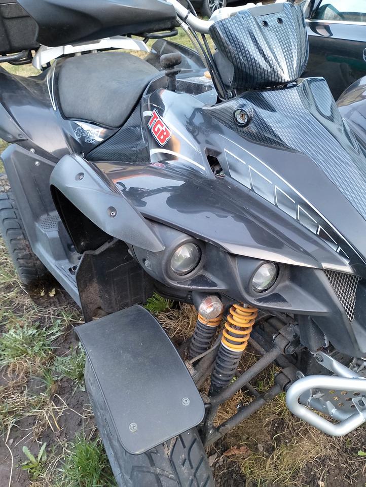 Weitere Motorräder TGB target 525 mit Heckkoffer Preis reduziert!! 2012 — engine 525 ccm