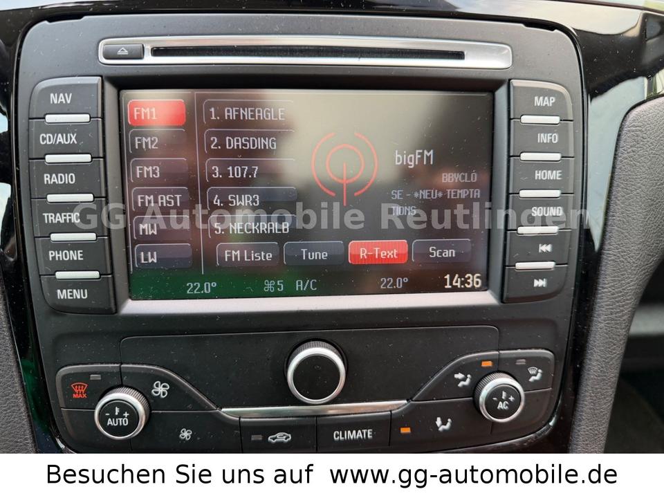 Ford S-Max 2011 — photo 26