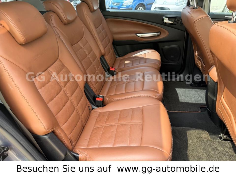 Ford S-Max 2011 — photo 33