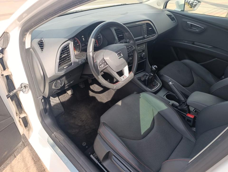 Seat Leon 2014 — photo 20