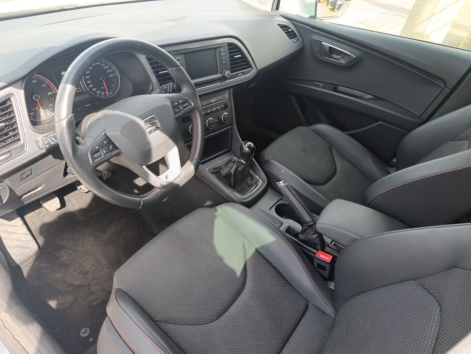 Seat Leon 2014 — photo 21