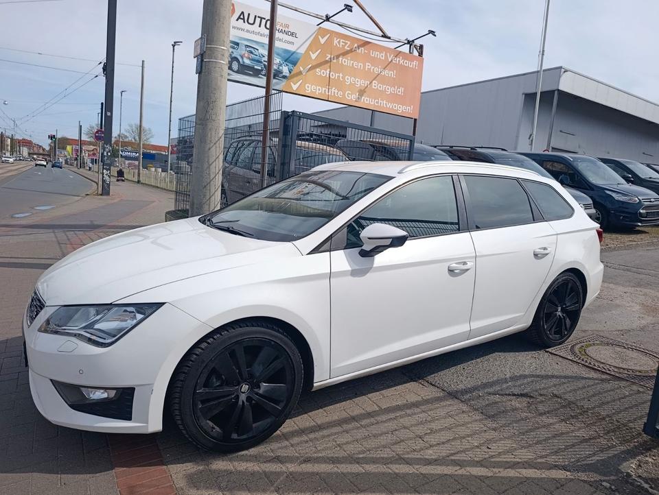 Seat Leon 2014 — interior