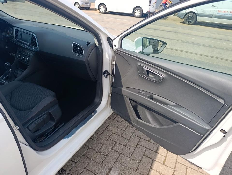 Seat Leon 2014 — photo 40