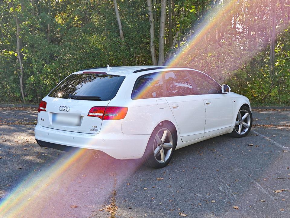 Audi A6 2011 — rear view