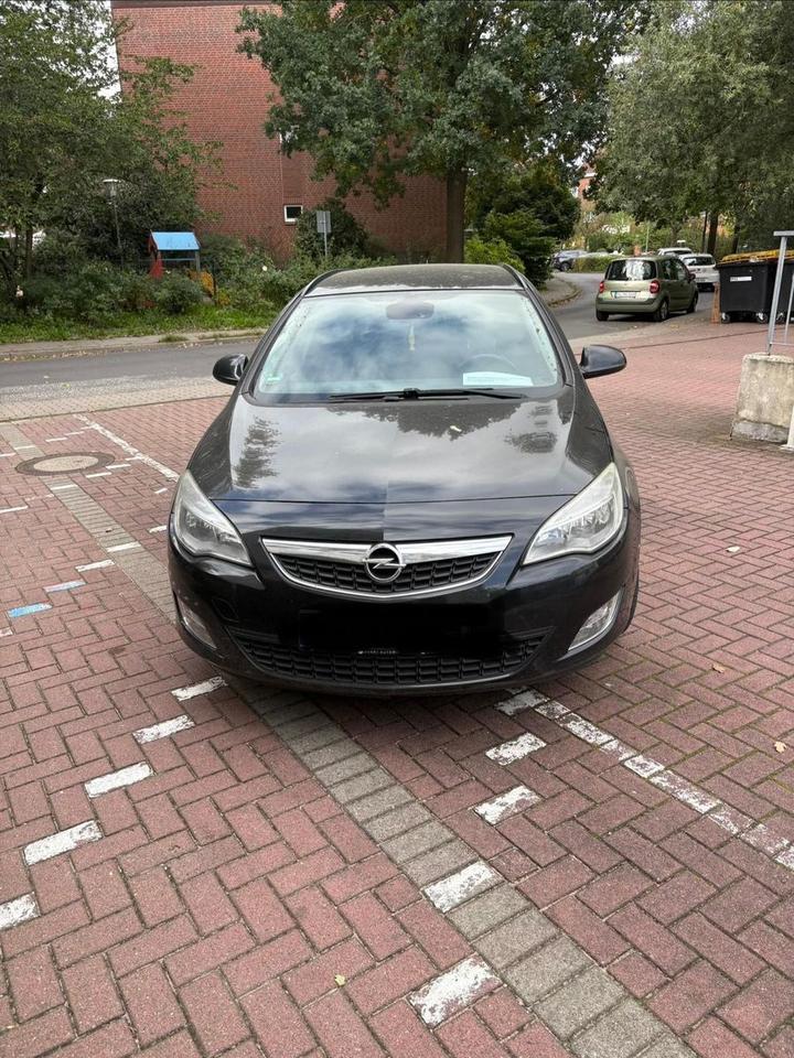 Opel Astra 2012 — авто для ЗСУ з Європи
