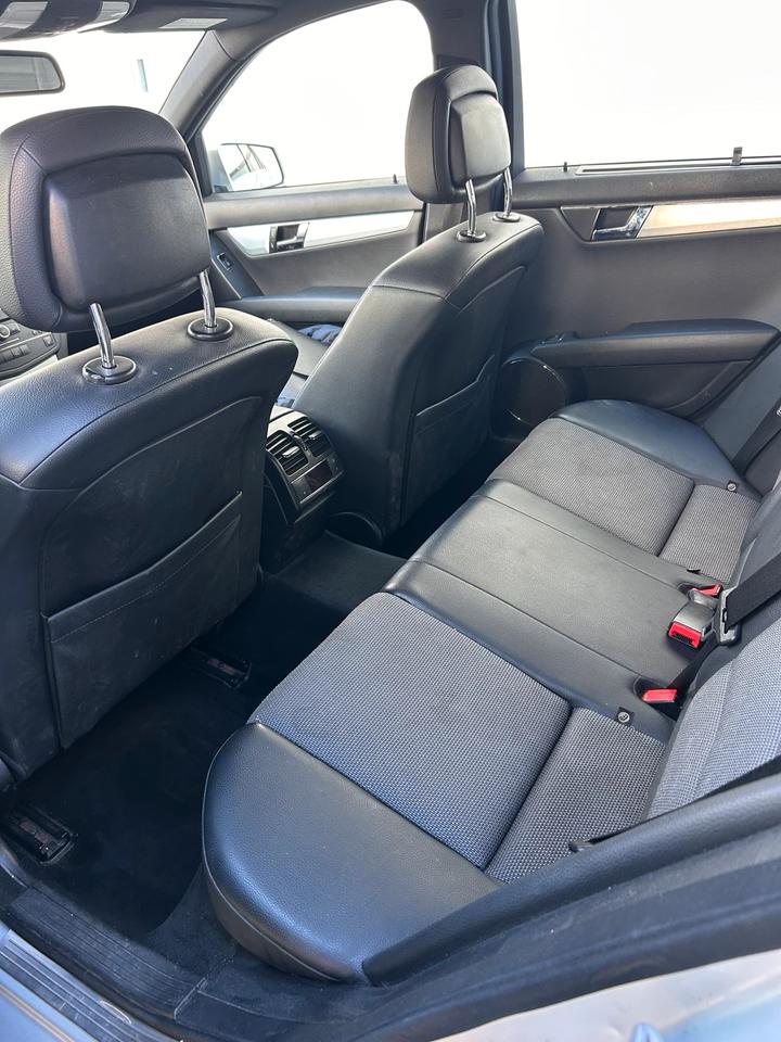 Mercedes Benz C 220 2009 — photo 7