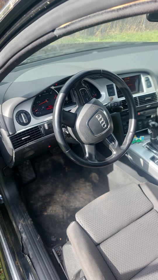 Audi A6 2011 — photo 8