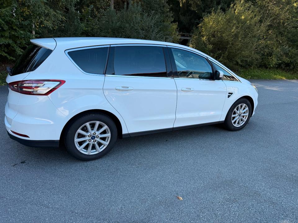 Ford S-Max 2015 — photo 6