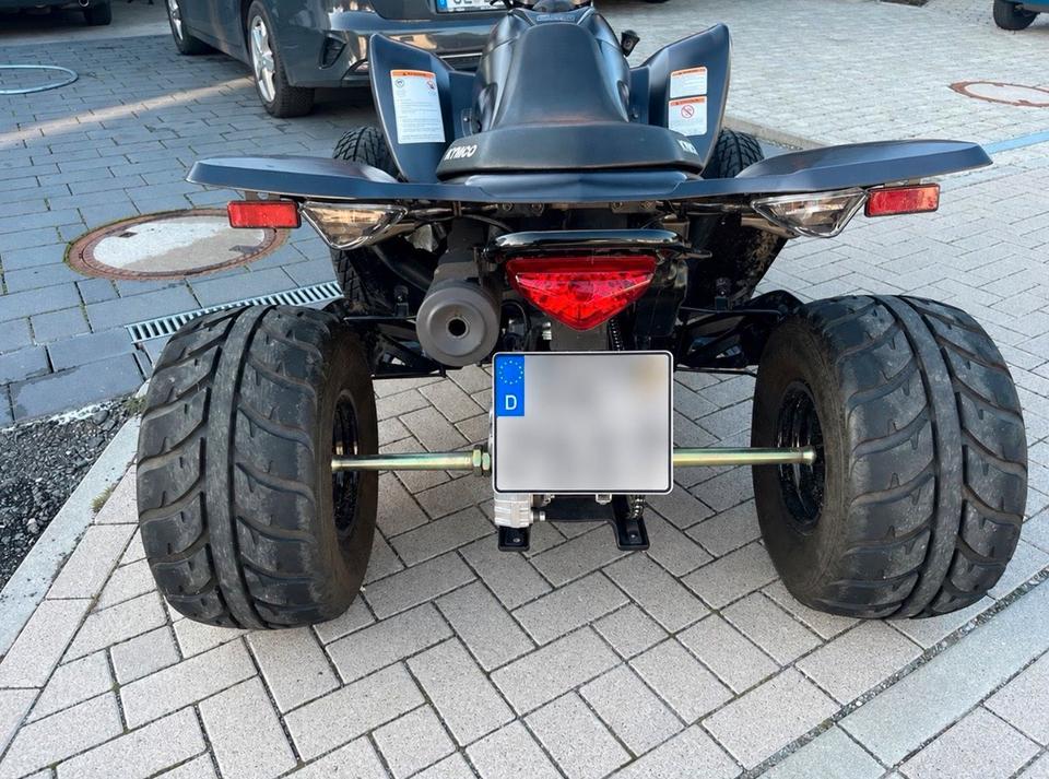 Kymco Maxxer 2015 — interior