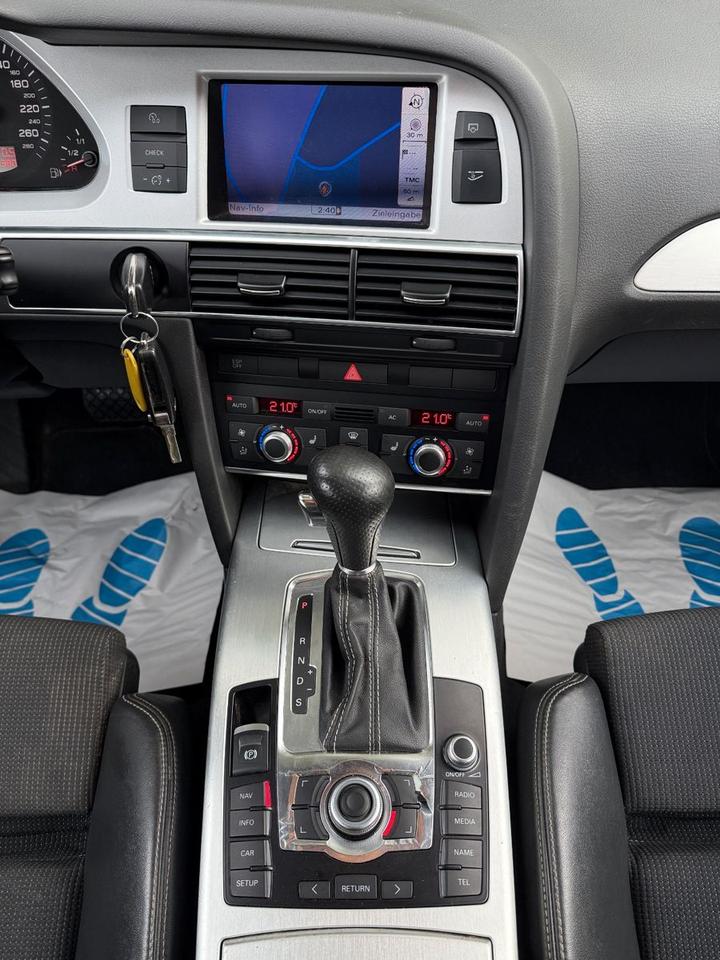 Audi A6 2011 — photo 11