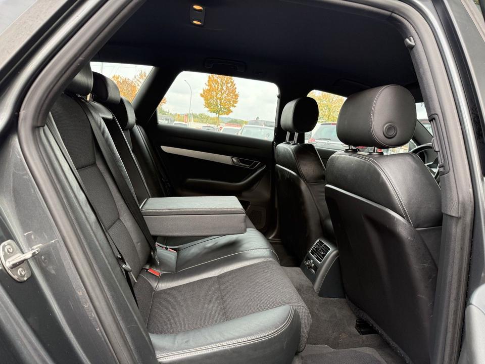 Audi A6 2011 — photo 23