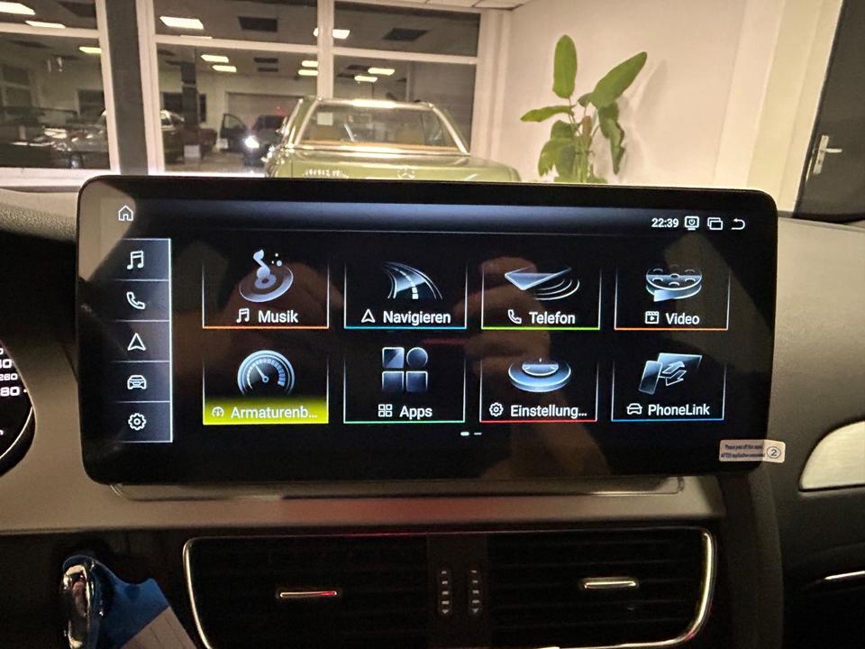 Audi A4 2011 — photo 16