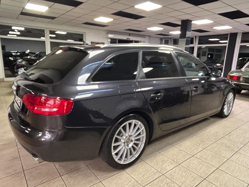 Audi A4 2011 — photo 6