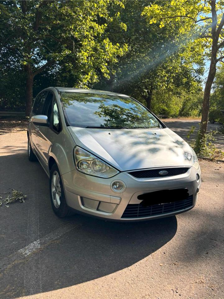 Ford S-Max 2007 — салон