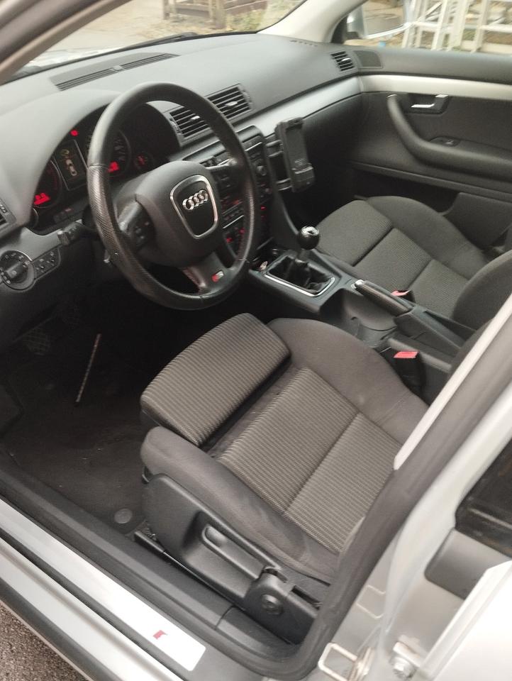 Audi A4 2007 — photo 13