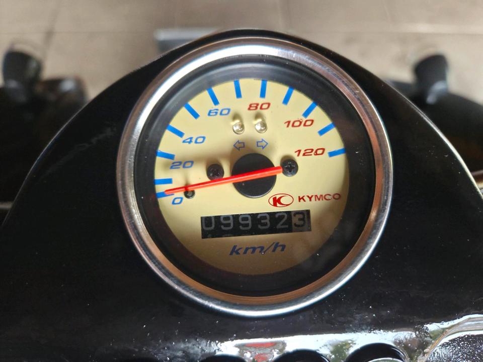 Kymco Quad 250ccm 2004 — engine 250 ccm