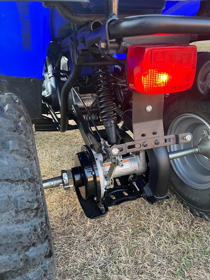 Weitere Motorräder Quad E-Ton Yukon 150 2010 — photo 5