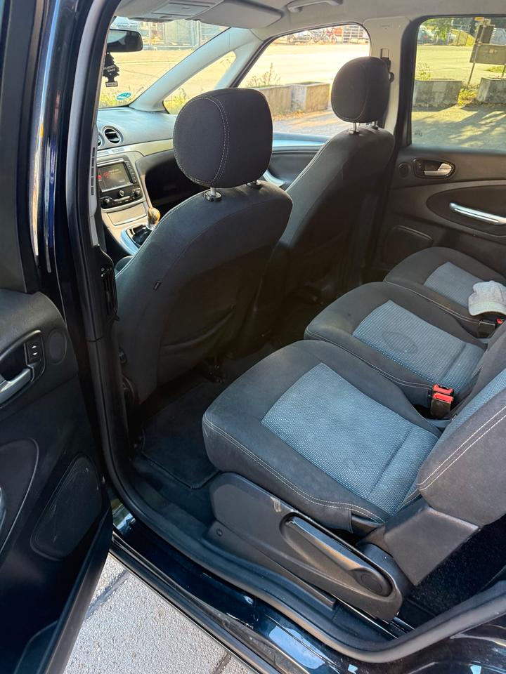 Volkswagen Weitere VW 2011 — photo 15
