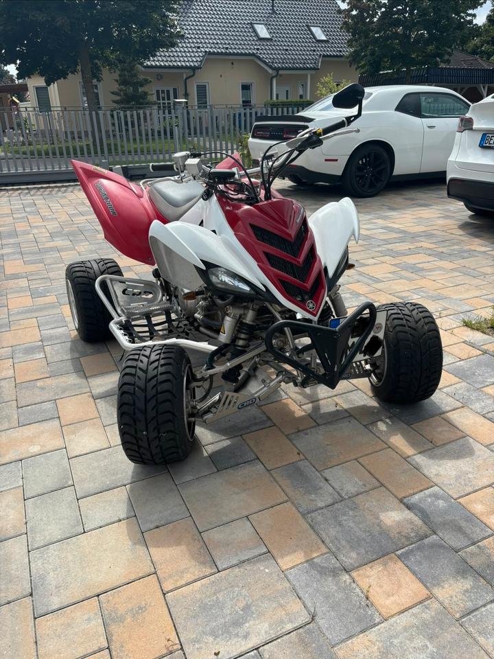 Yamaha Raptor 700R SE LoF 2009 — вигляд ззаду