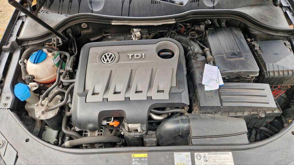 Volkswagen Passat Variant 2013 — photo 8