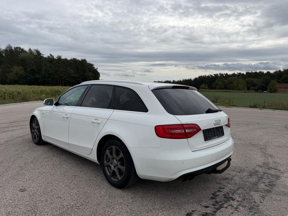Audi A4 2013 — photo 6
