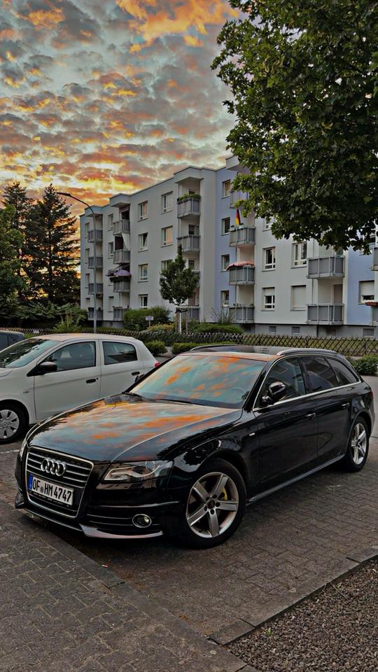 Audi A4 2009 — engine