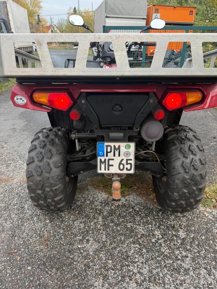 Weitere Motorräder Polaris Sportsman 570 EPS mit Kehrbesen 2015 — двигун 578 ccm
