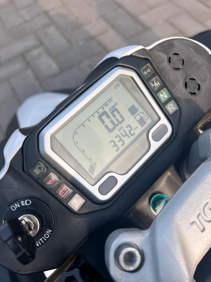 Weitere Motorräder TGB Gunner 550 Quad Automatik Tausch (Lesen) 2012 — photo 8