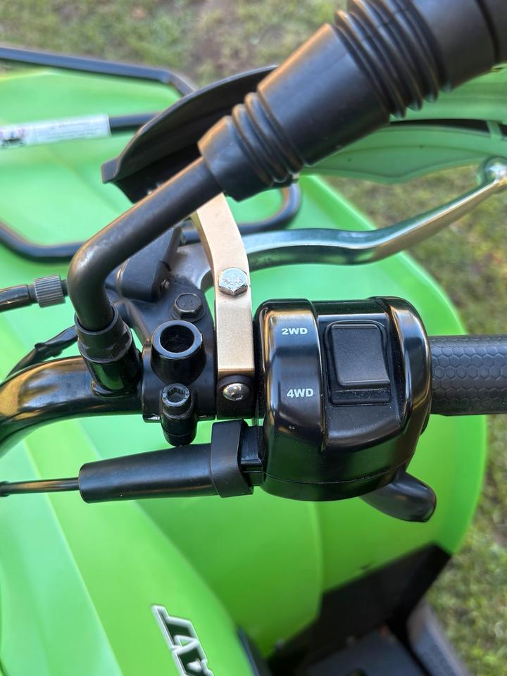 Weitere Motorräder Quad/Atv Arctic Cat 400 4x4 2009 — photo 11