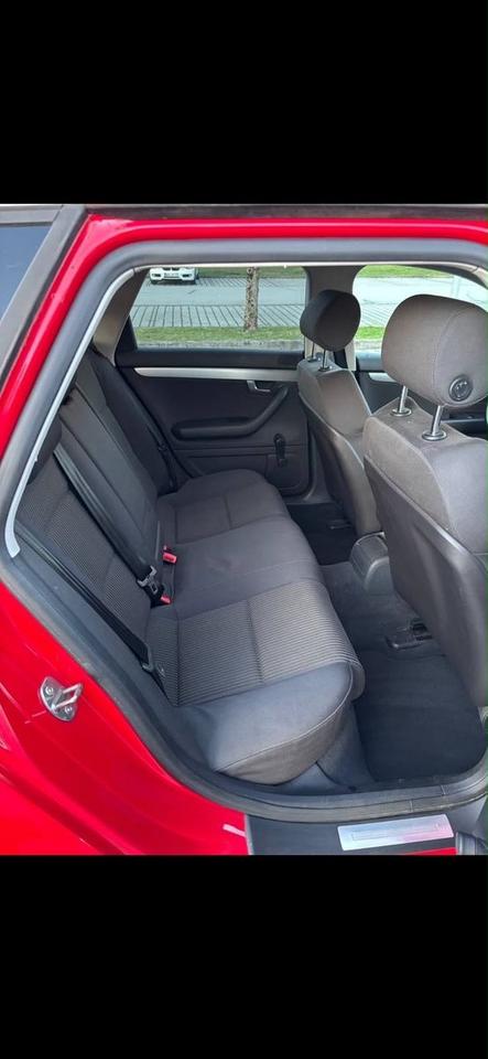 Audi A4 2005 — photo 10