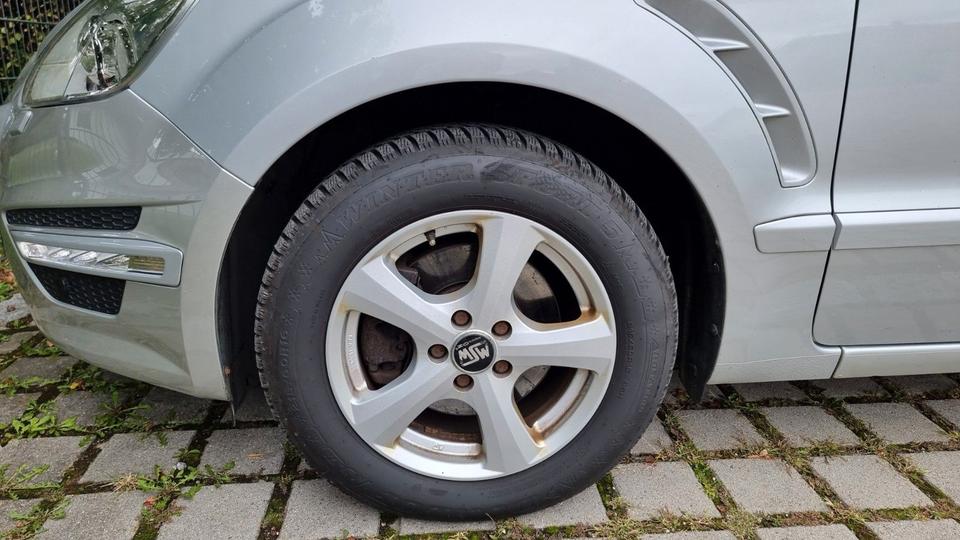 Ford S-Max 2011 — photo 6