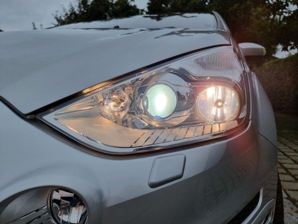 Ford S-Max 2011 — photo 8