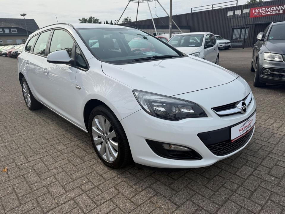 Opel Astra 2015 — engine