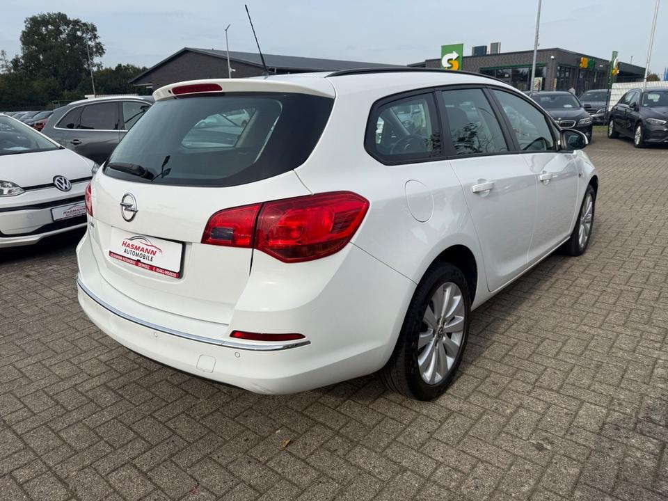 Opel Astra 2015 — photo 6