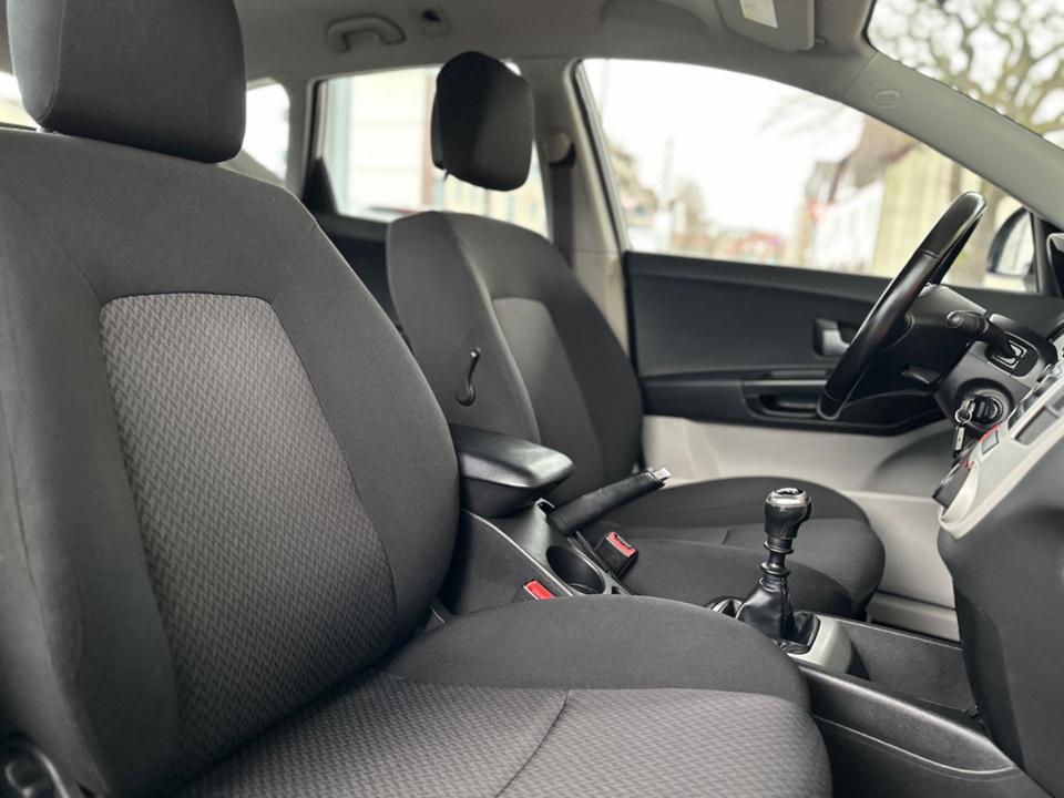 Kia Ceed 2009 — photo 17