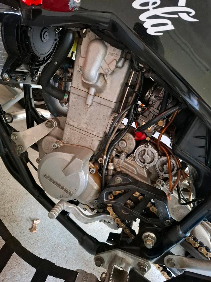Weitere Motorräder Polaris outlaw 450er KTM motor 2009 — photo 10