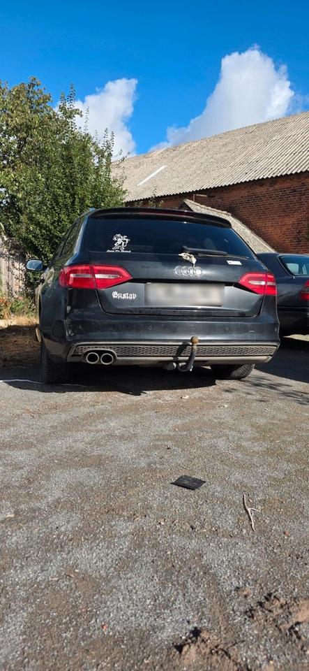 Audi A4 2012 — rear view