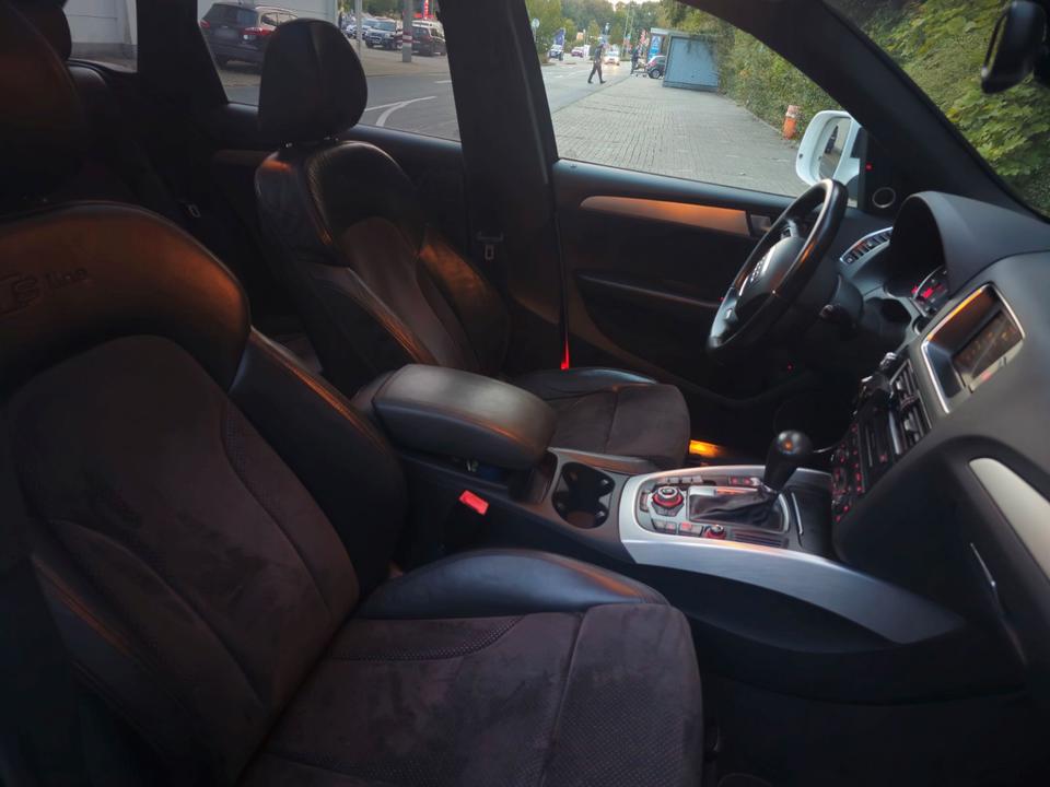 Audi Q5 2009 — photo 10