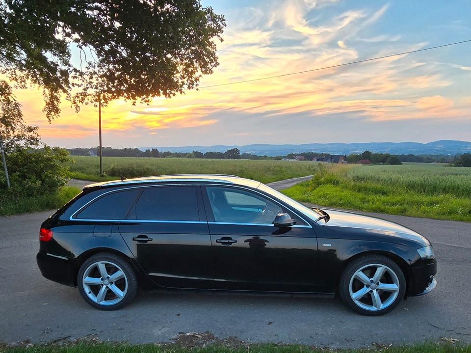 Audi A4 2011 — photo 7