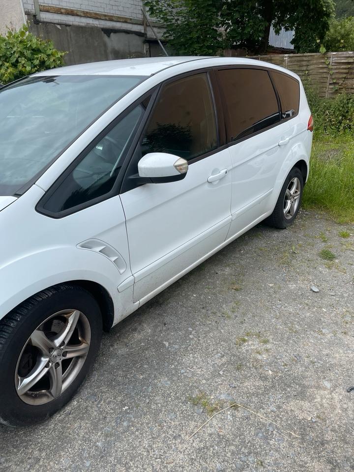 Ford S-Max 2012 — photo 5