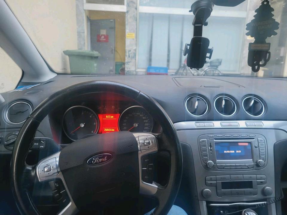 Ford S-Max 2009 — photo 5