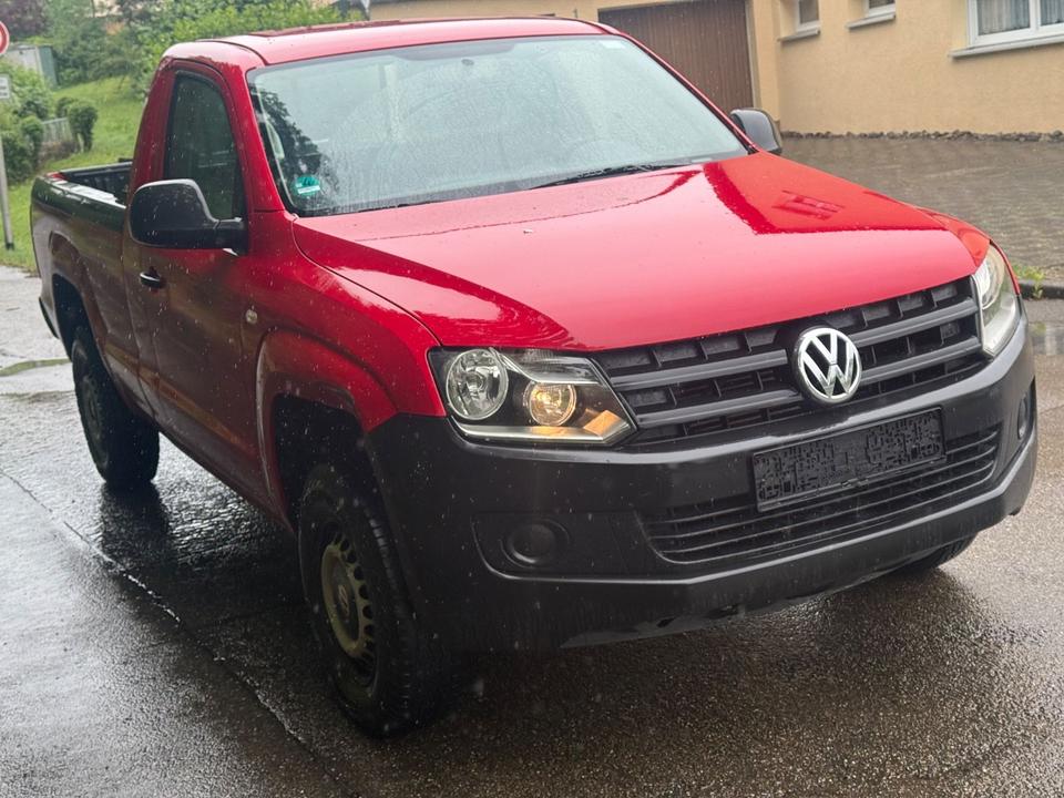 Volkswagen Amarok 2012 — салон