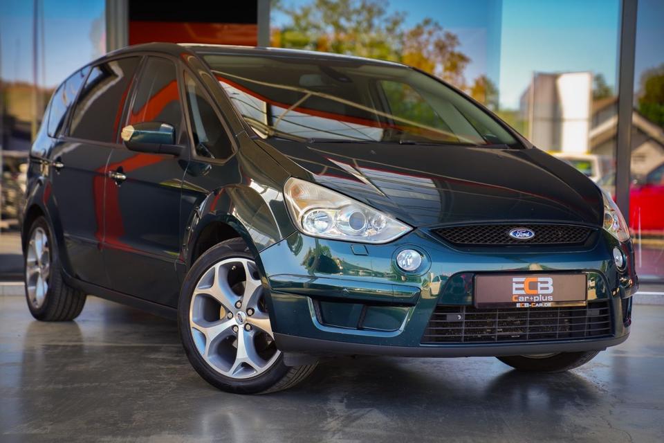 Ford S-Max 2009 — photo 11